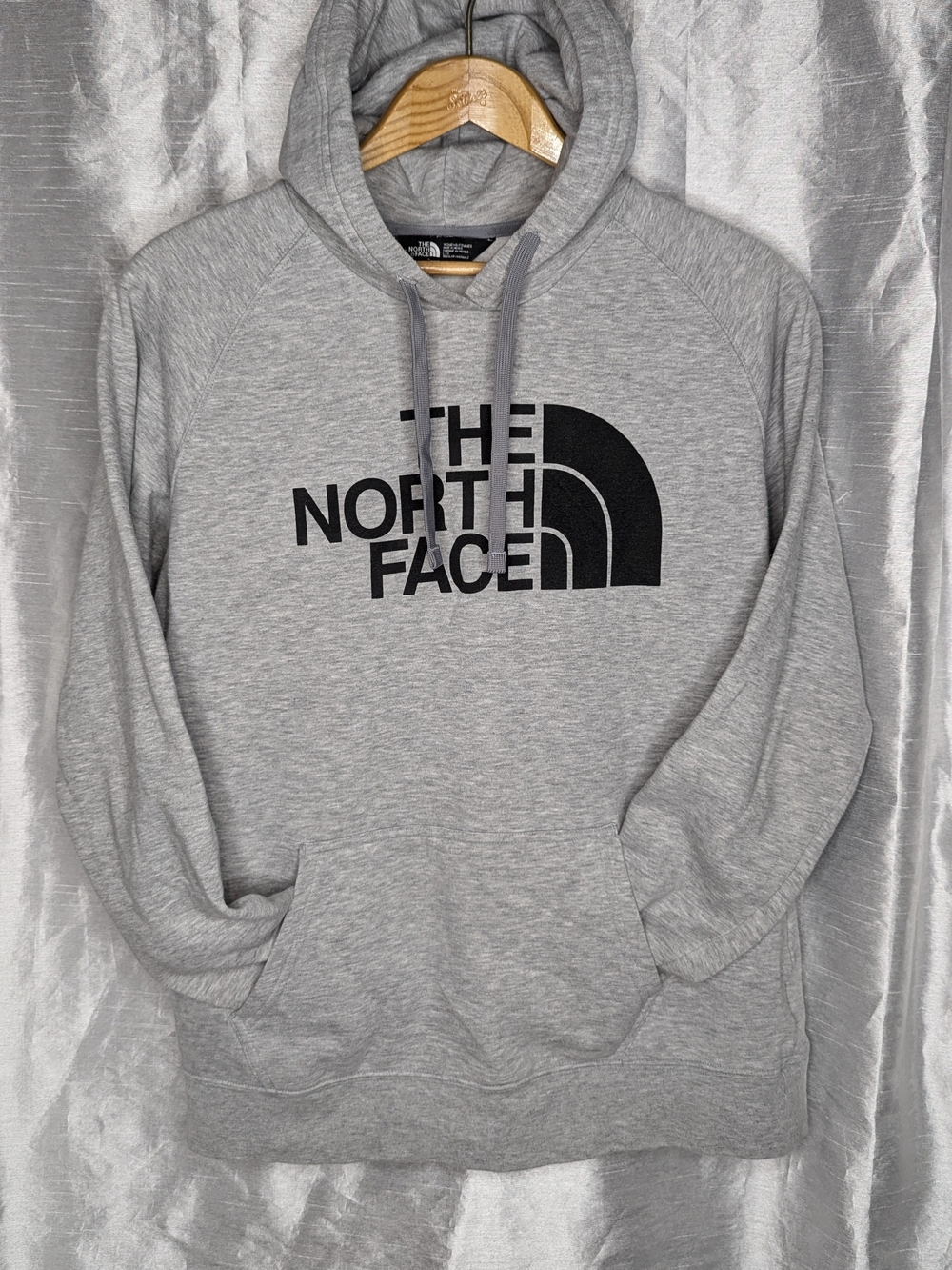 The North Face Gray Logo Pullover Hoodie Women's L Fleece Cotton Blend Raglan